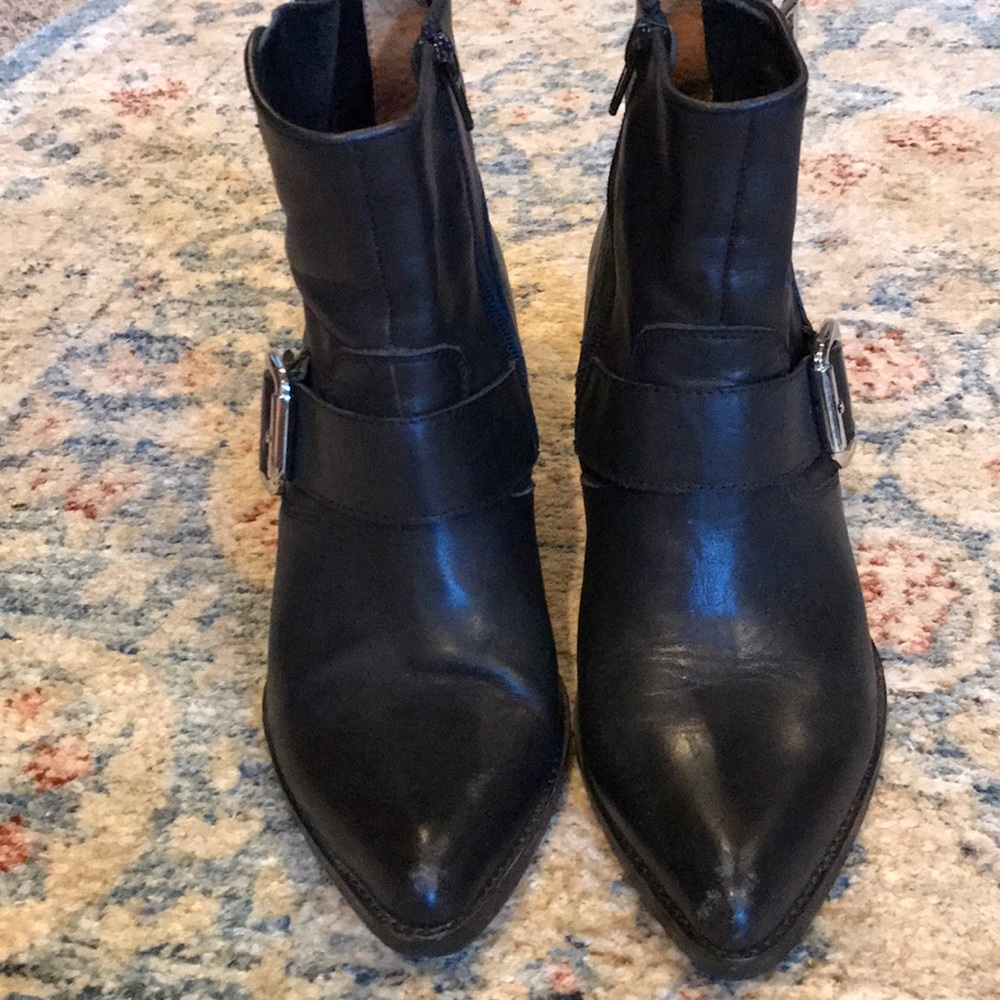 Jeffrey Campbell black Booties